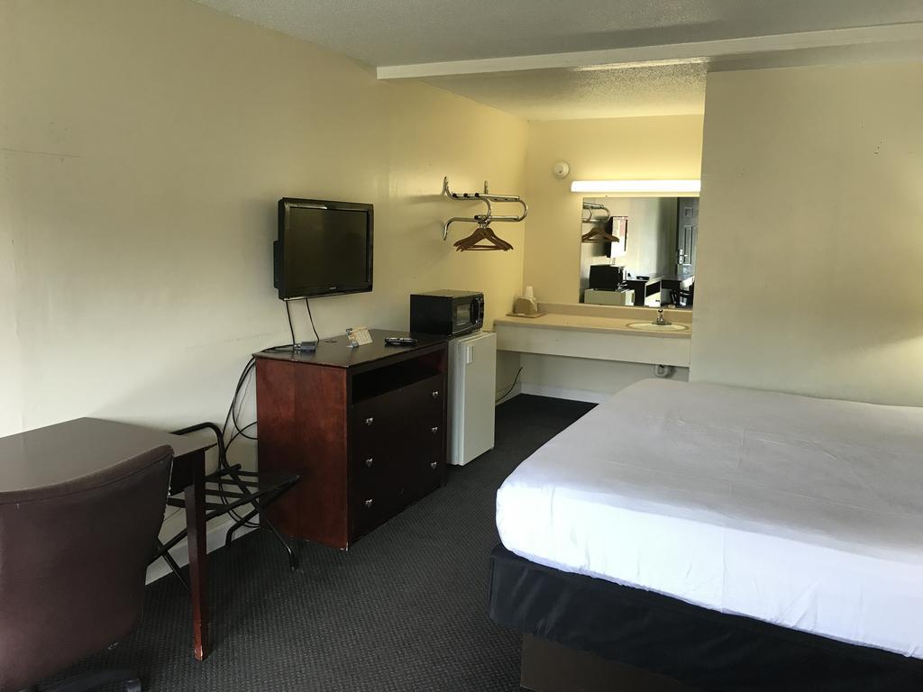Scottish Inns - ローカスト・グローブ エクステリア 写真