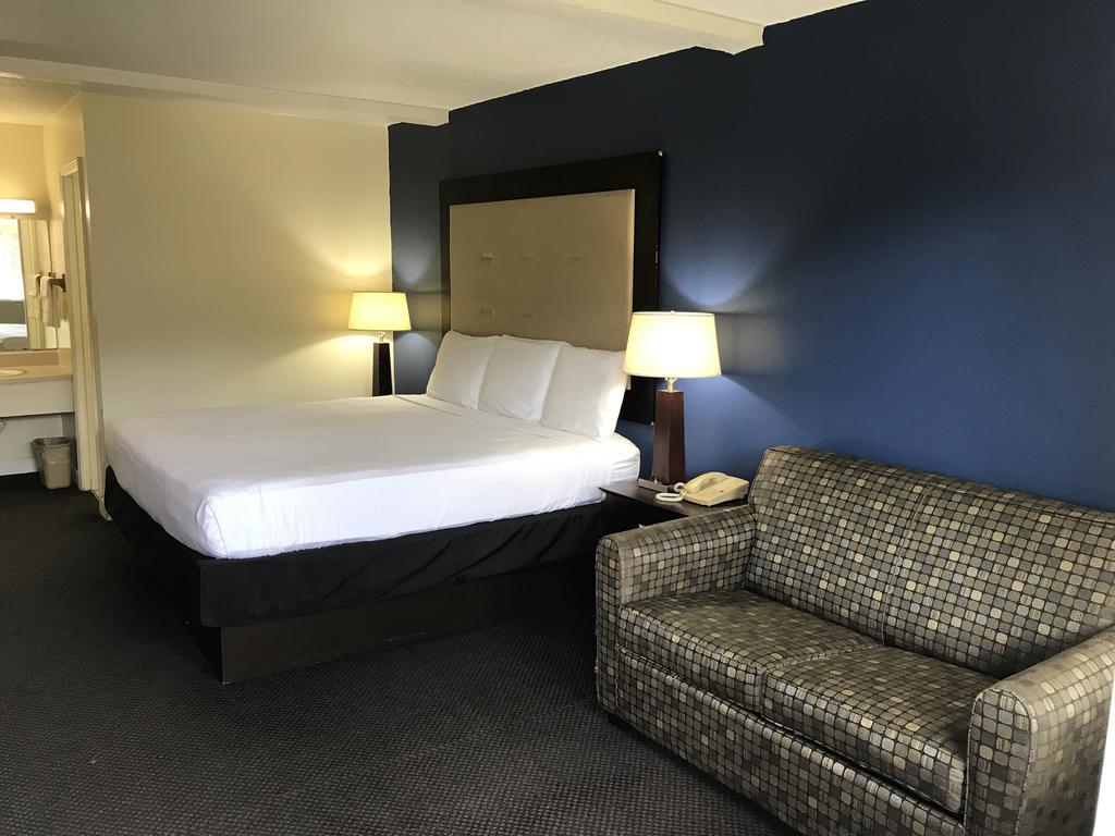 Scottish Inns - ローカスト・グローブ エクステリア 写真